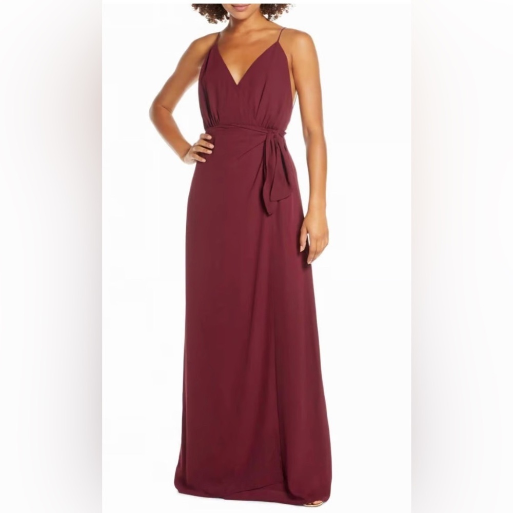 WAYF Maroon Bridesmaid Maxi Wrap V-Neck Dress Size‎ Small Burgundy